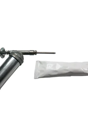 Brand New Yukon Grease Kit 4 Oz Tube & Grease Gun 4 Oz Gun