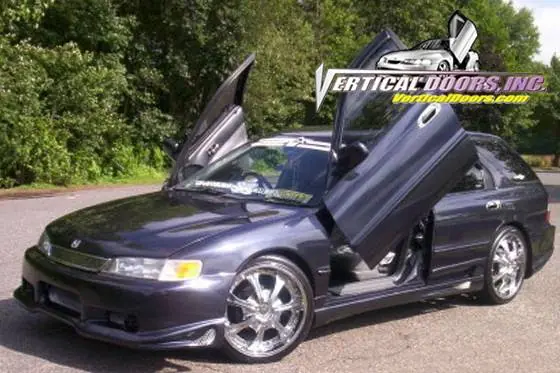 Honda Accord 2DR Vertical Doors Inc Vertical Lambo Door Kit - VDCHA94972D Low Price