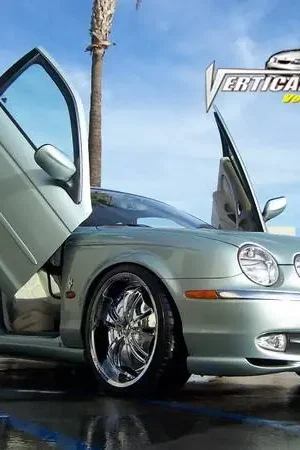 Jeep Cherokee Vertical Doors Inc Vertical Lambo Door Kit - VDCJC9904 Buy Direct