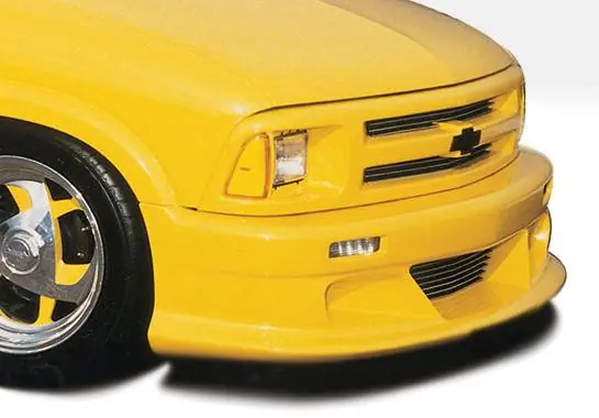 While Supplies Last Chevrolet Blazer VIS Racing Custom Style Front Lip - Polyurethane - 890001