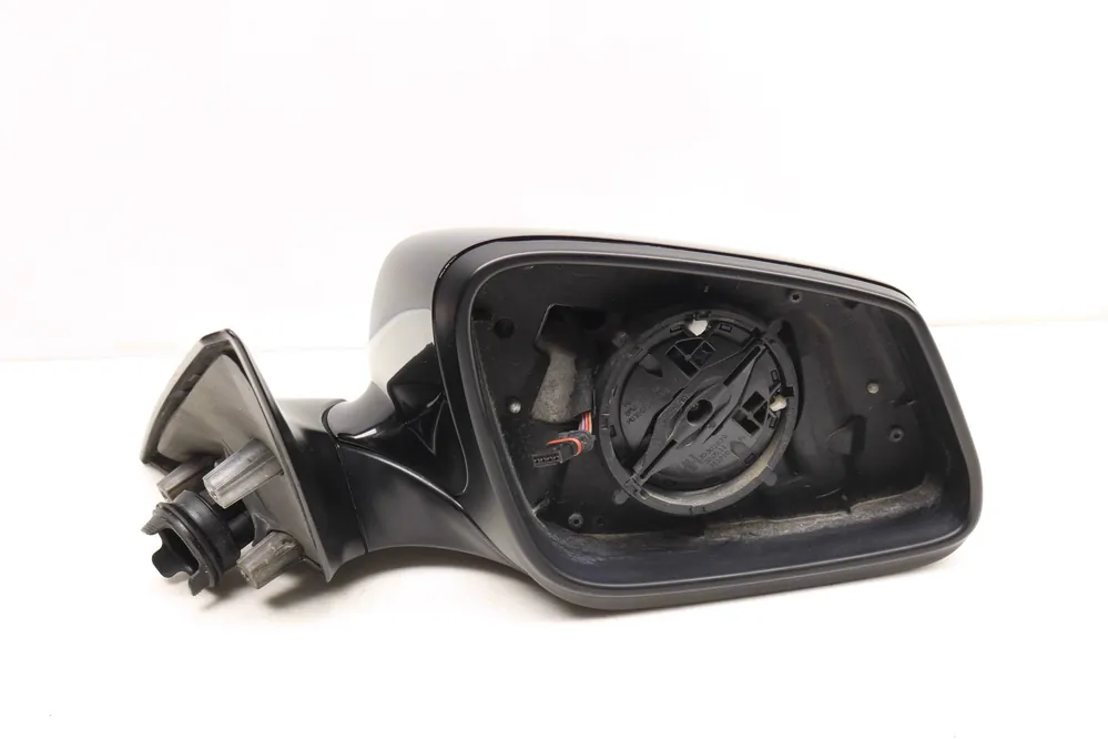 Holiday Sale BMW Right Side View Mirror 51167283458