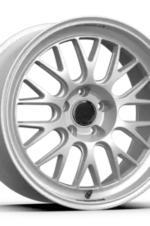 Instant Buy fifteen52 Holeshot RSR 19x10.5 5x120 25mm ET 72.56mm Center Bore Radiant Silver