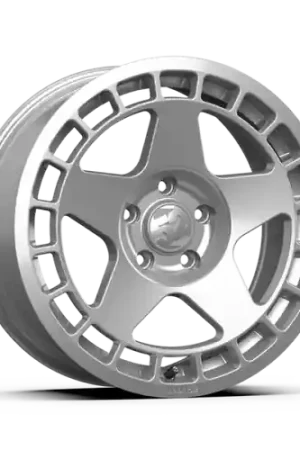 No Minimum Order fifteen52 Turbomac 17x7.5 +30 73.10mm Center Bore Speed Silver Wheel
