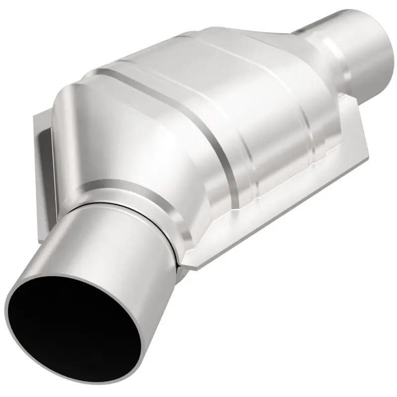 Editor’s Pick MagnaFlow Conv Univ 2.5 Angled Inlet